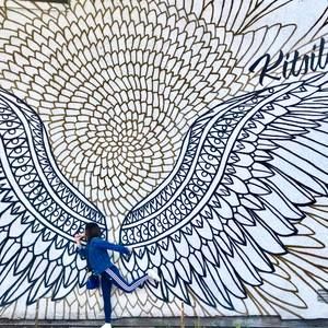 Meet your Posher, Joy